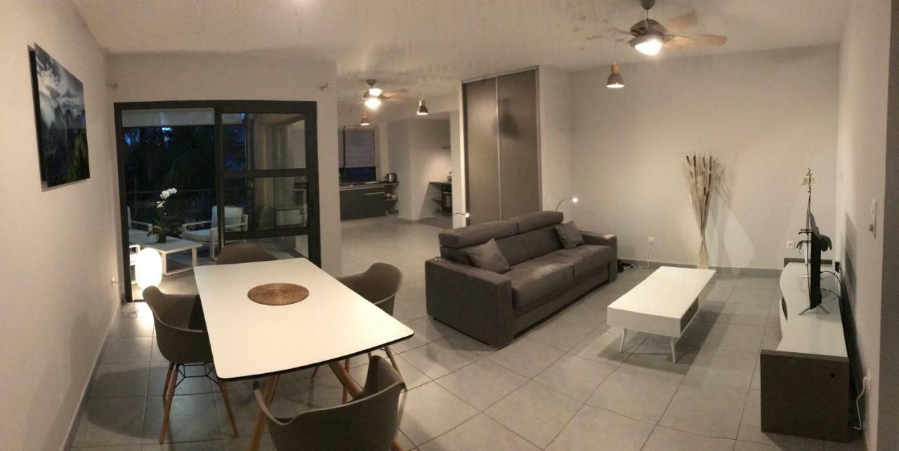 100 Rue Suffren Apartment Saint Pierre Exterior photo